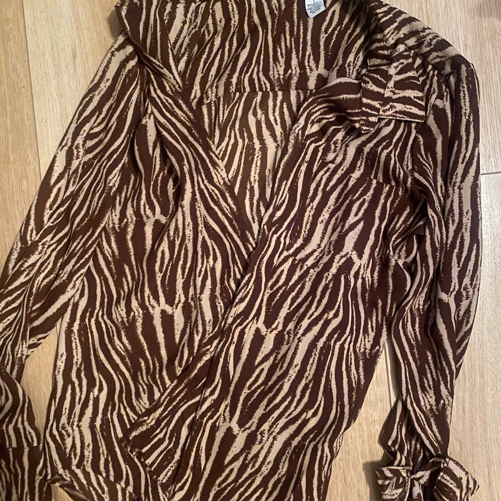 Sexy blouse 🐅
